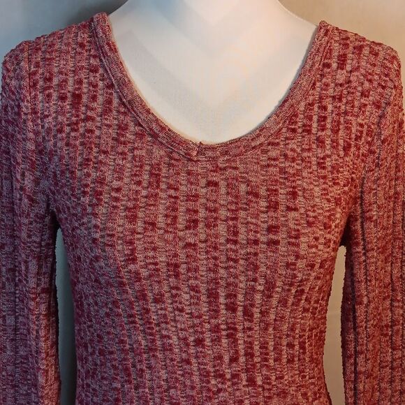 Women's Red Knit Top - Picture 2 of 5